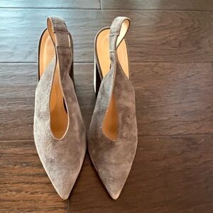 Barney’s Italian slongback heels - size 9